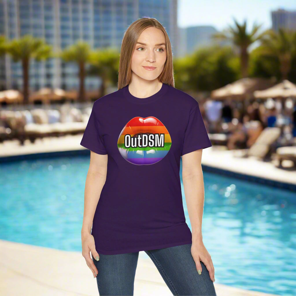 OutDSM Pride Pool Lips Tee